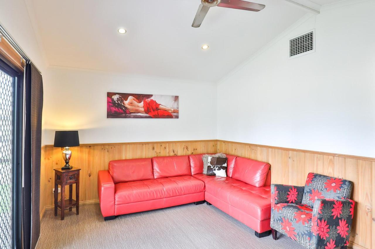 Big4 Mildura Getaway Hotel Exterior photo