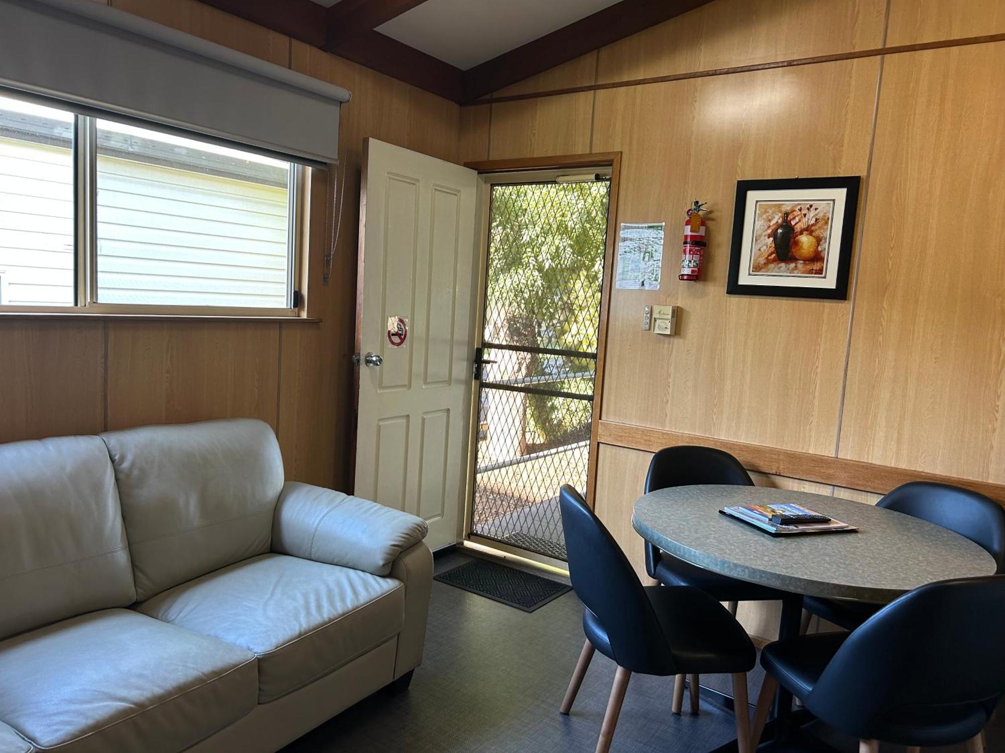 Big4 Mildura Getaway Hotel Exterior photo