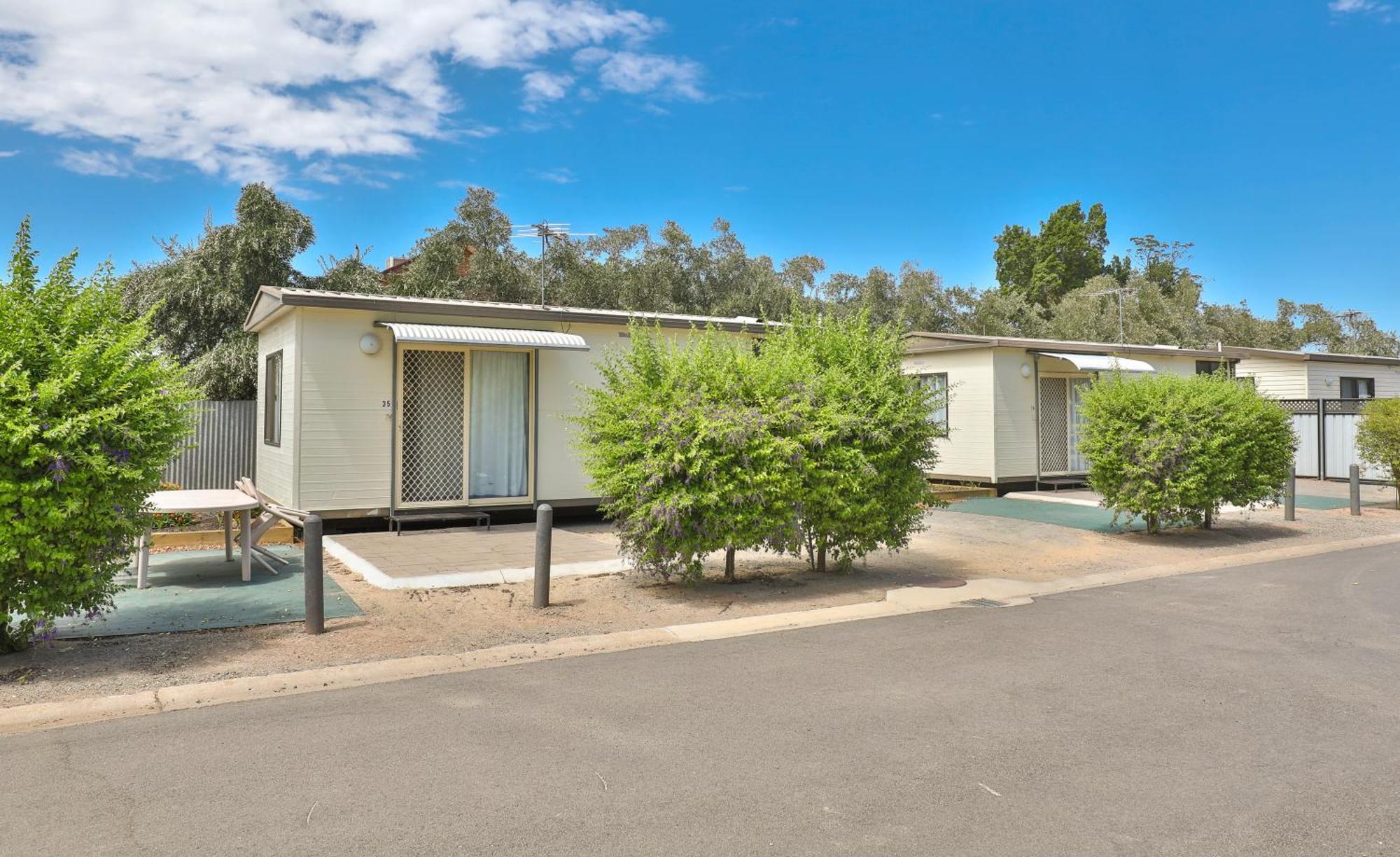 Big4 Mildura Getaway Hotel Exterior photo